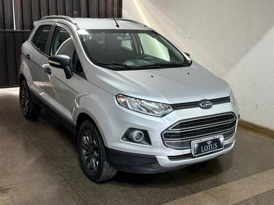 FORD ECOSPORT 1.6 FREESTYLE 16V FLEX 4P POWERSHIFT FORD ECOSPORT 1.6 FREESTYLE 16V FLEX 4P POWERSHIFT